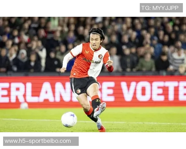 范佩西执教费耶诺德表现出色上田绮世11场狂轰13球助力球队领跑荷甲 范佩西执教费耶诺德表现出色上田绮世11场狂轰13球助力球队领跑荷甲